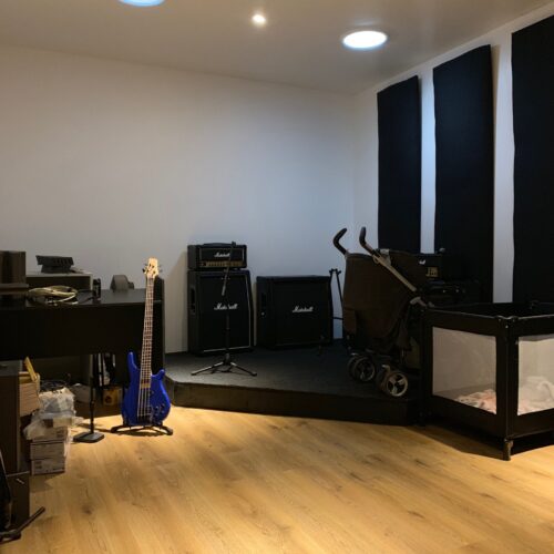 The Buzy Recording Studio-11