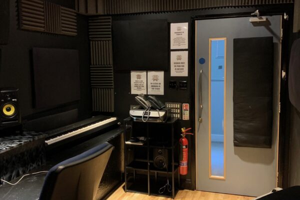 The Buzy Recording Studio-3